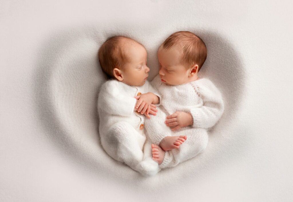 due gemelli nati dalla donazione di ovociti grazie a next fertility procrea